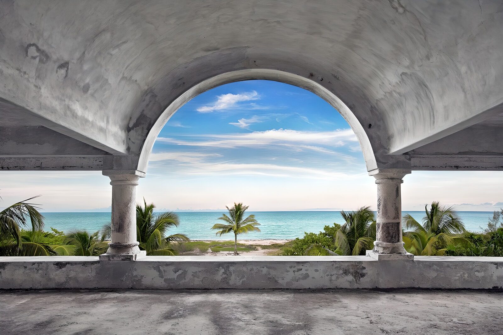 PDGIT7980455: Arco e palme sul mare turchese