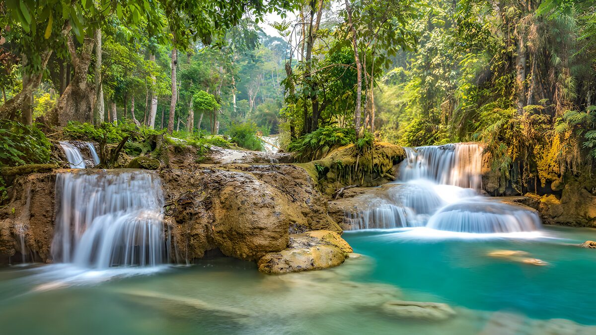 PDGIT3180581: Cascate nel bosco e acqua turchese