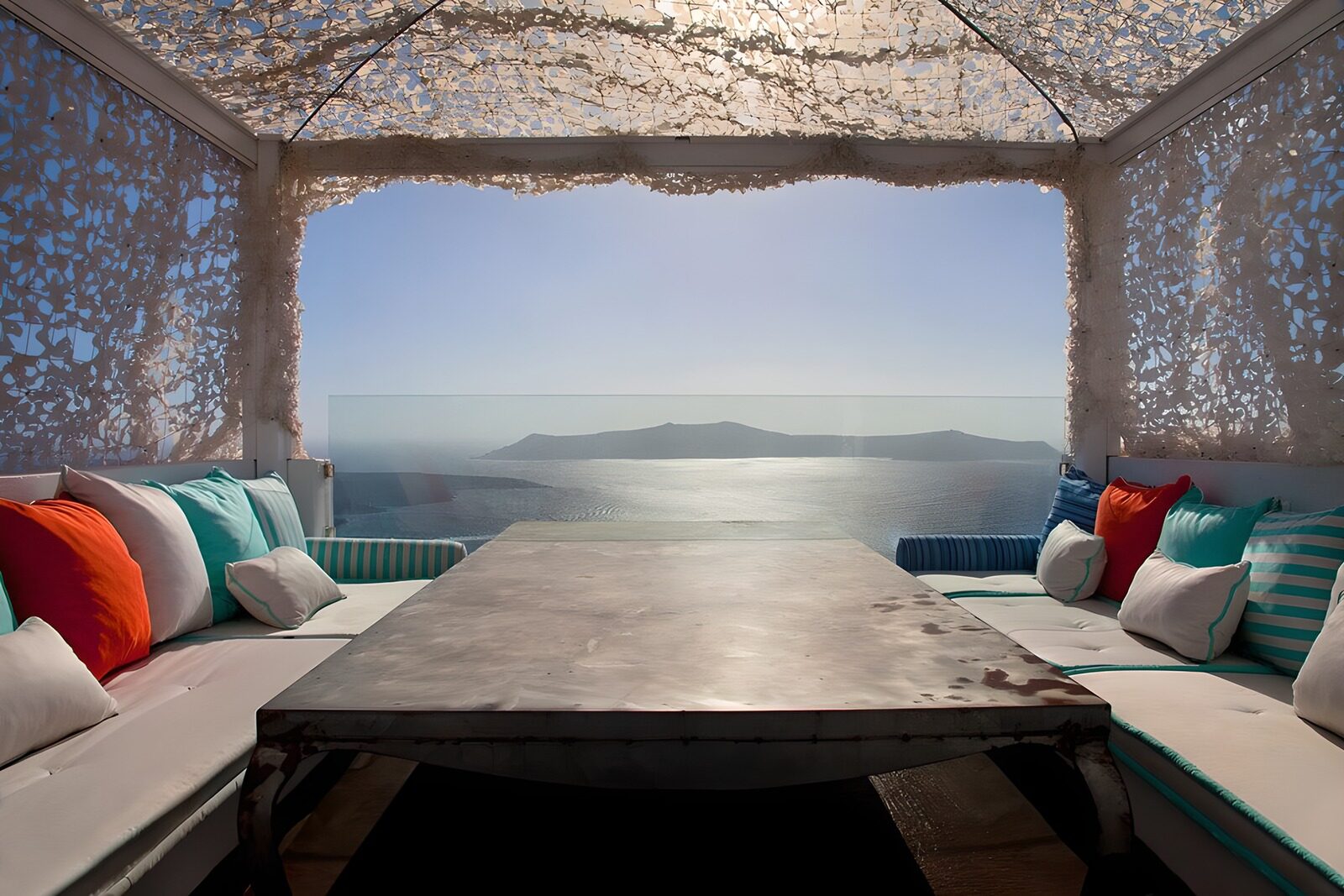 PDGIT6322122: Salotto all’ombra con vista mare